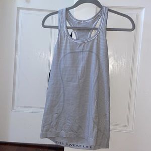 Lululemon swiftly tech tank size 8 white and black striped